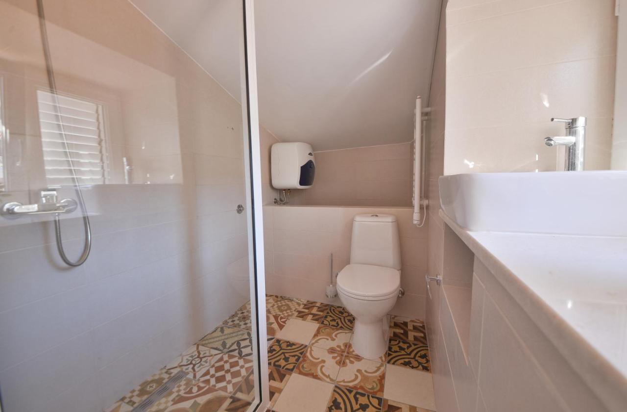 Apartmani Ljubo Rafailovic 2 ラファイロヴィチ エクステリア 写真
